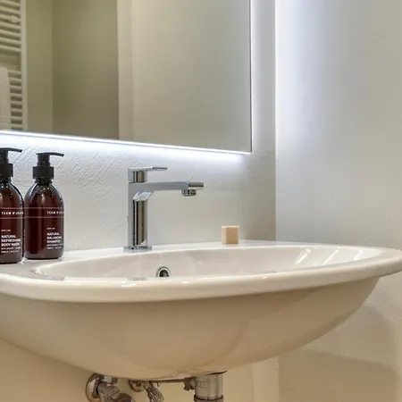 Domus Santa Croce Tatil Evi