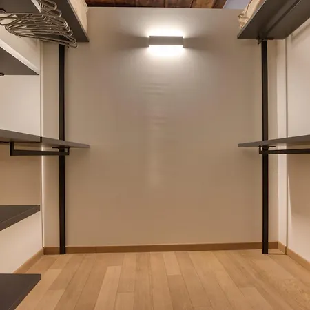 Domus Santa Croce Holiday home *