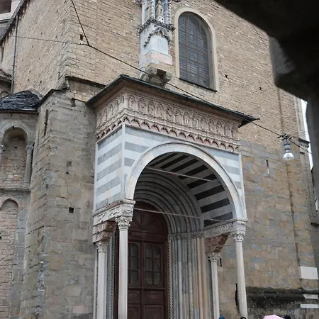 Domus Santa Croce * Bergamo